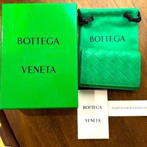BOTTEGA VENETA EUC Parakeet Intrecciato Leather Wallet / Card Case Holder